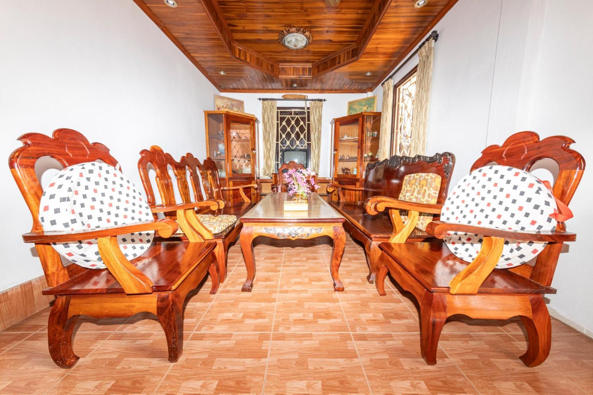 Nirasim Villa หลวงพระบาง ภายนอก รูปภาพ